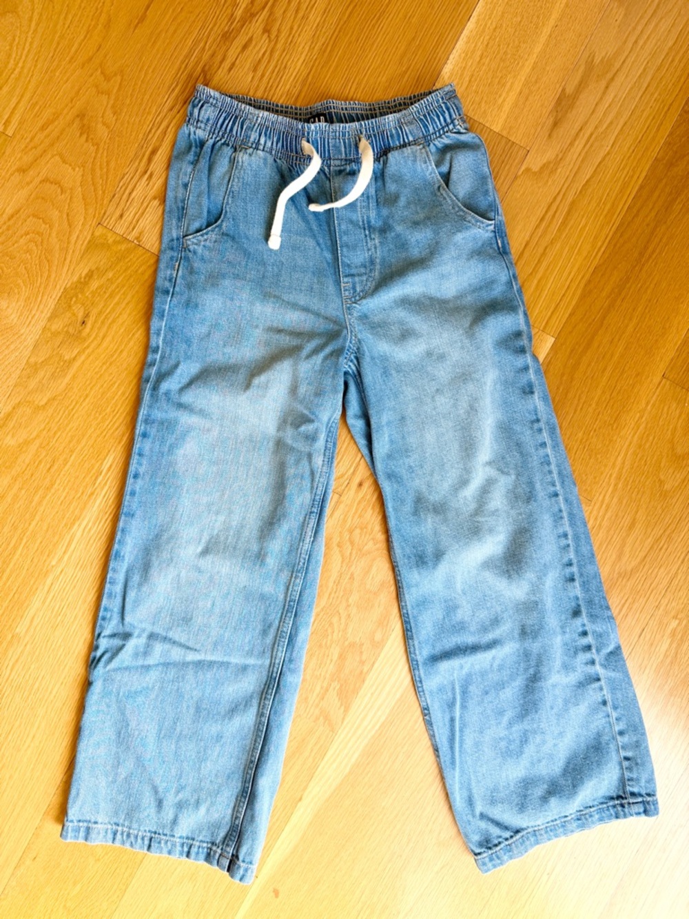 GAP Easy Wide-Leg Pull on Jeans | NWOT